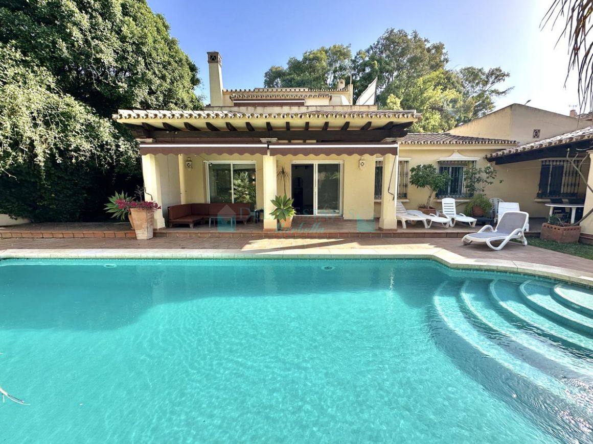 Villa for rent in Elviria, Marbella East