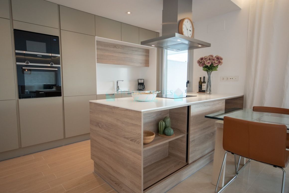 Apartment for rent in Benahavis