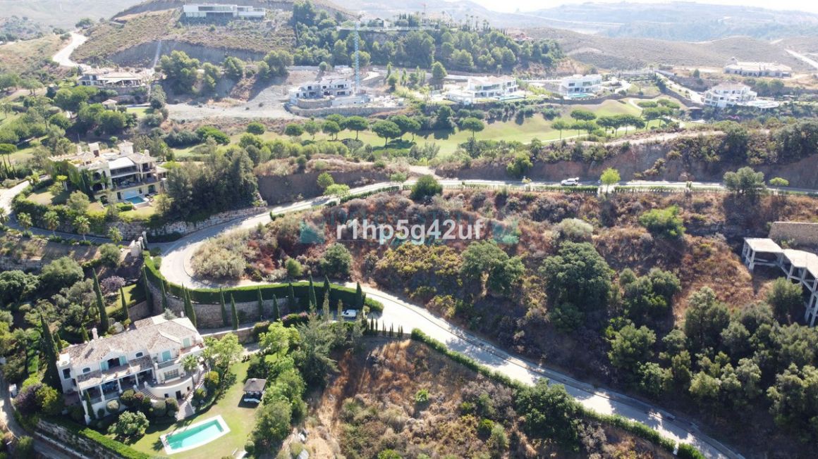 Residential Plot for sale in Benahavis