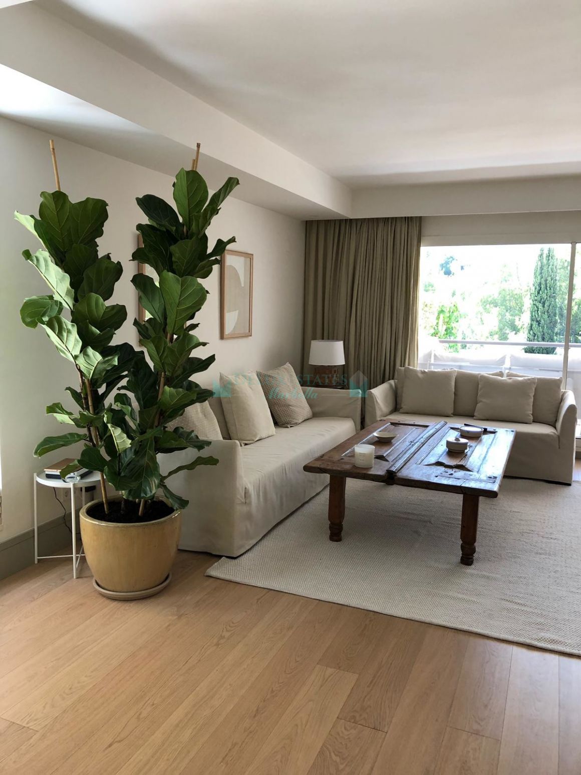Semi Detached Villa for sale in Marbella