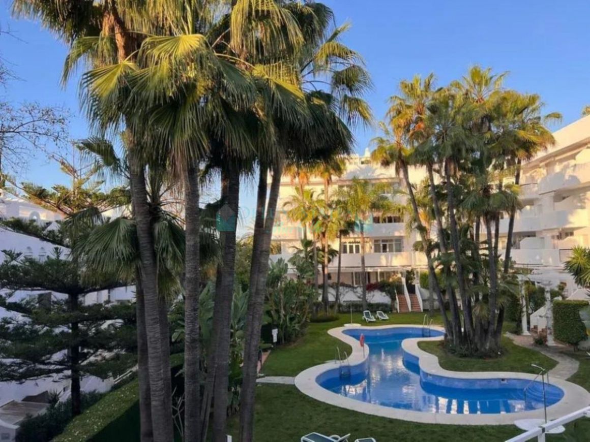 Apartment for sale in Marbella Golden Mile