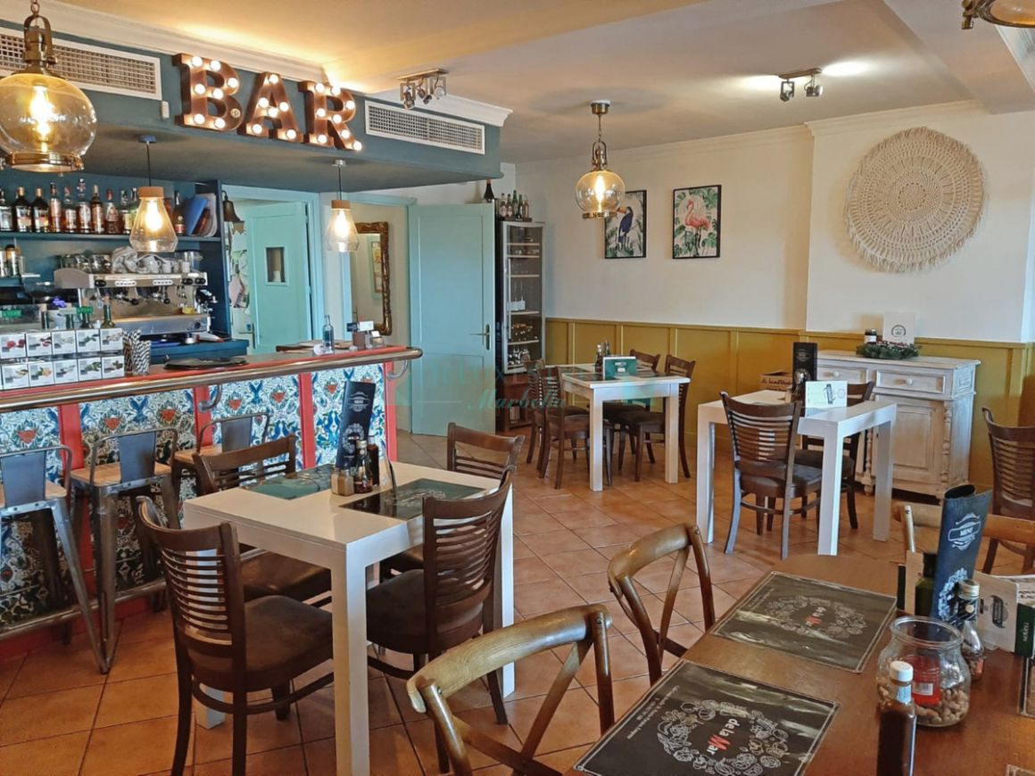 Restaurant for sale in Estepona