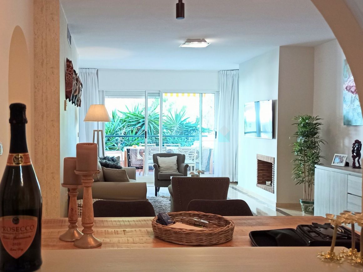 Apartment for sale in Guadalmina Alta, San Pedro de Alcantara