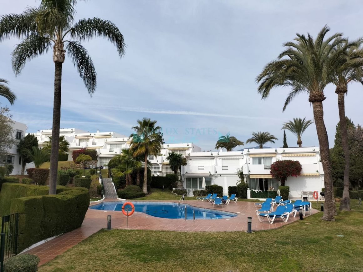 Town House for sale in  Aloha, Nueva Andalucia
