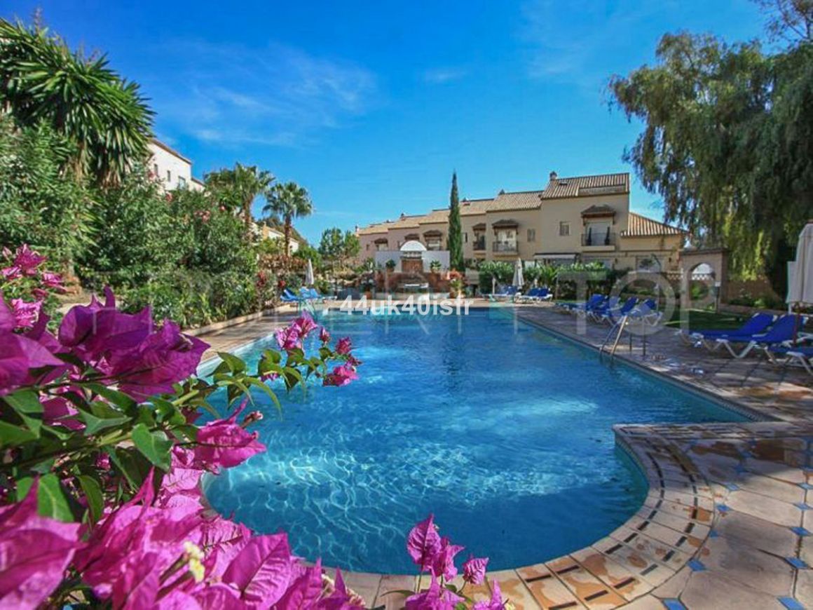 Apartment for sale in Aloha, Nueva Andalucia