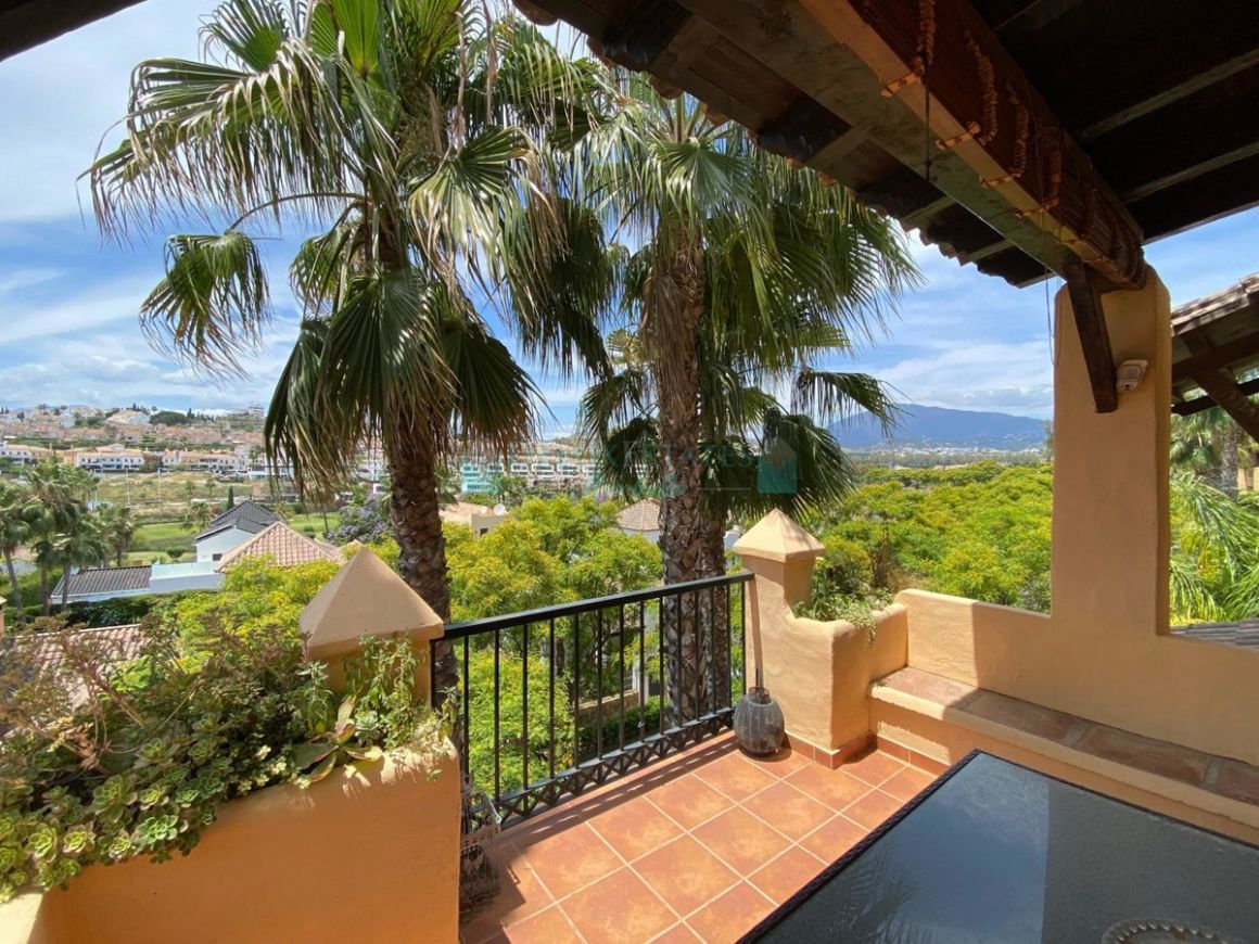 Apartment for sale in Atalaya, Estepona