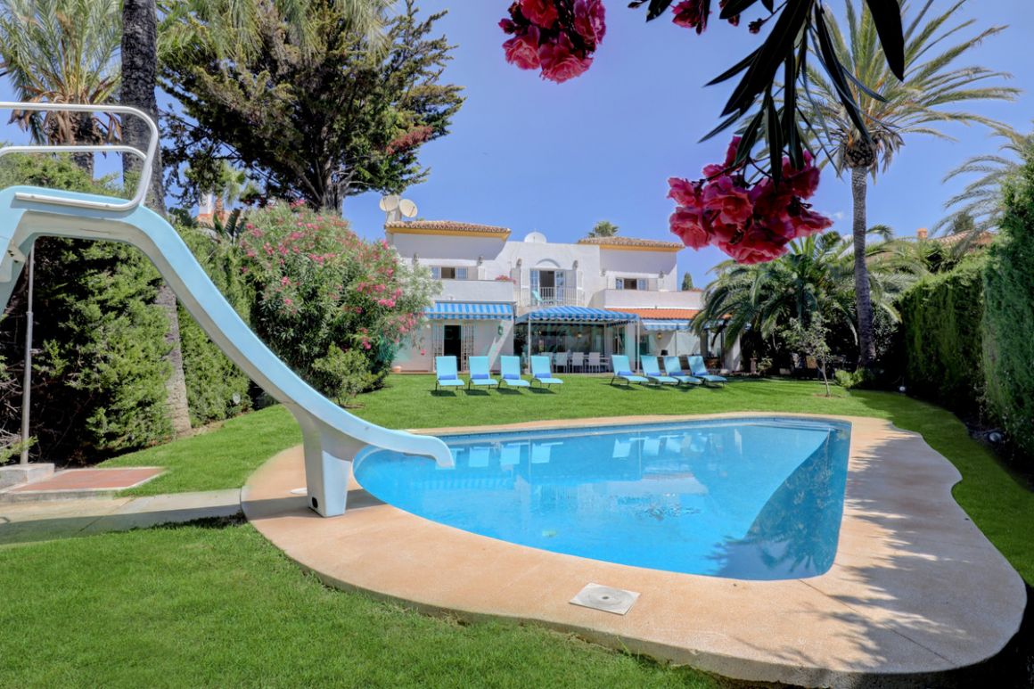 Villa for rent in Marbella