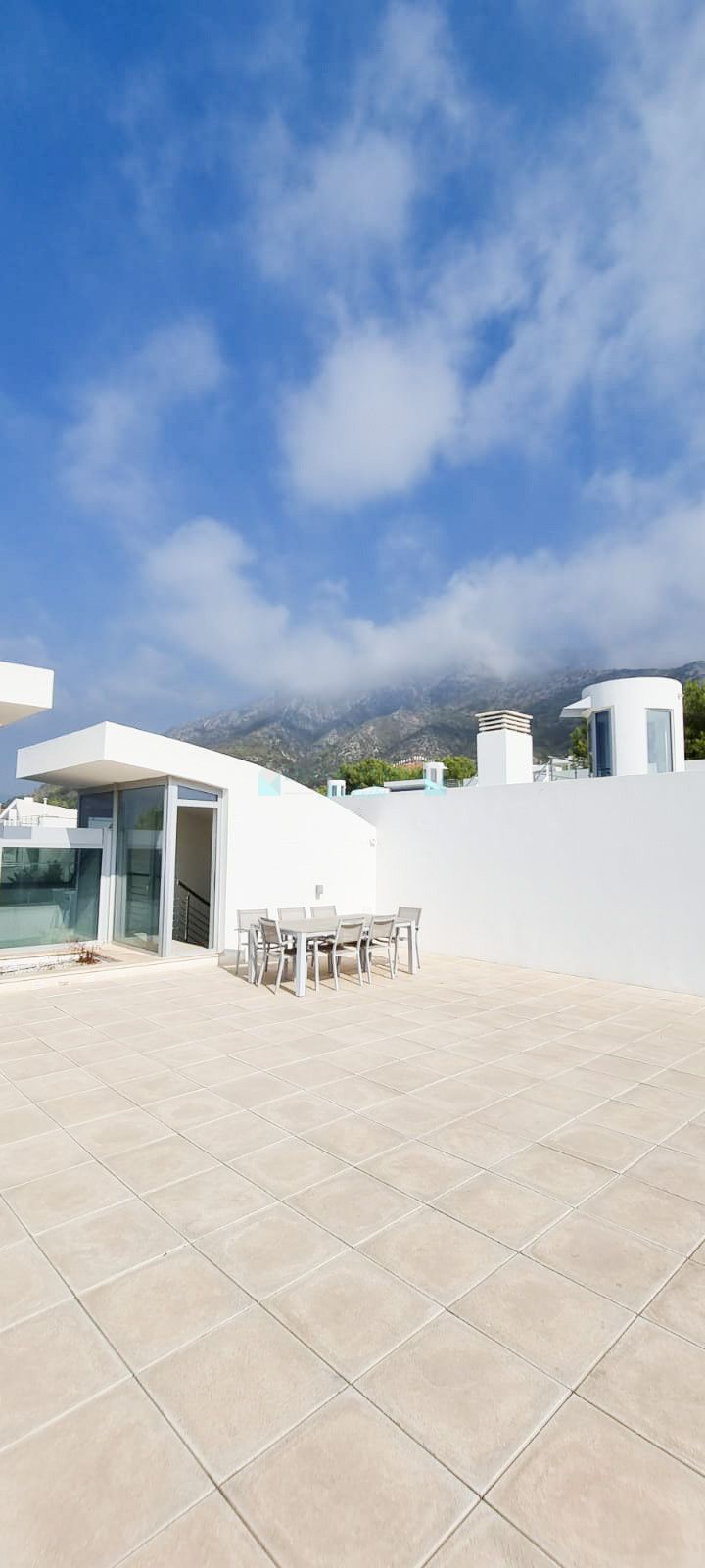 Villa for sale in La Reserva de Marbella, Marbella East