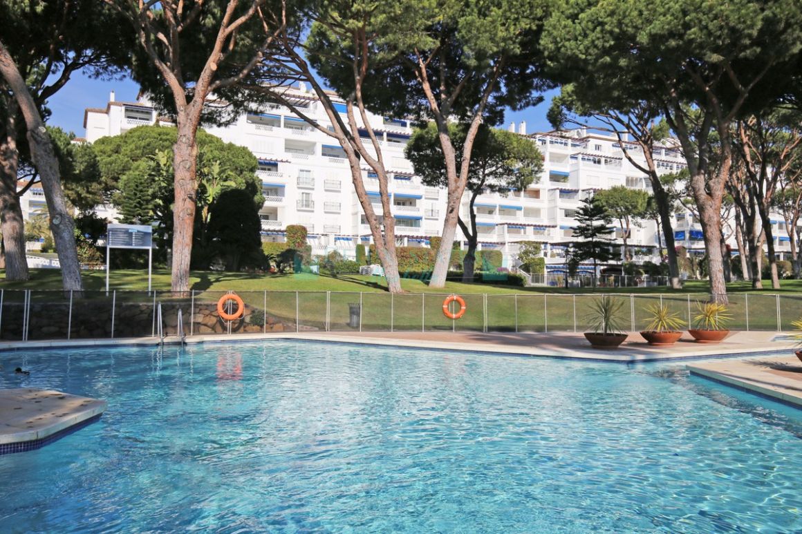 Ground Floor Apartment for sale in Marbella - Puerto Banus