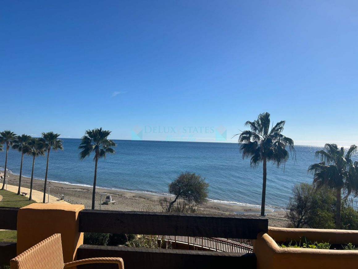 Apartment in New Golden Mile, Estepona
