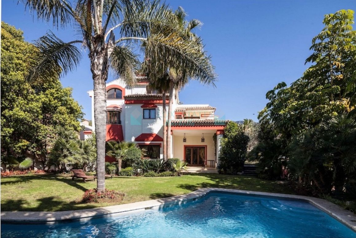 Villa for rent in Marbella Golden Mile