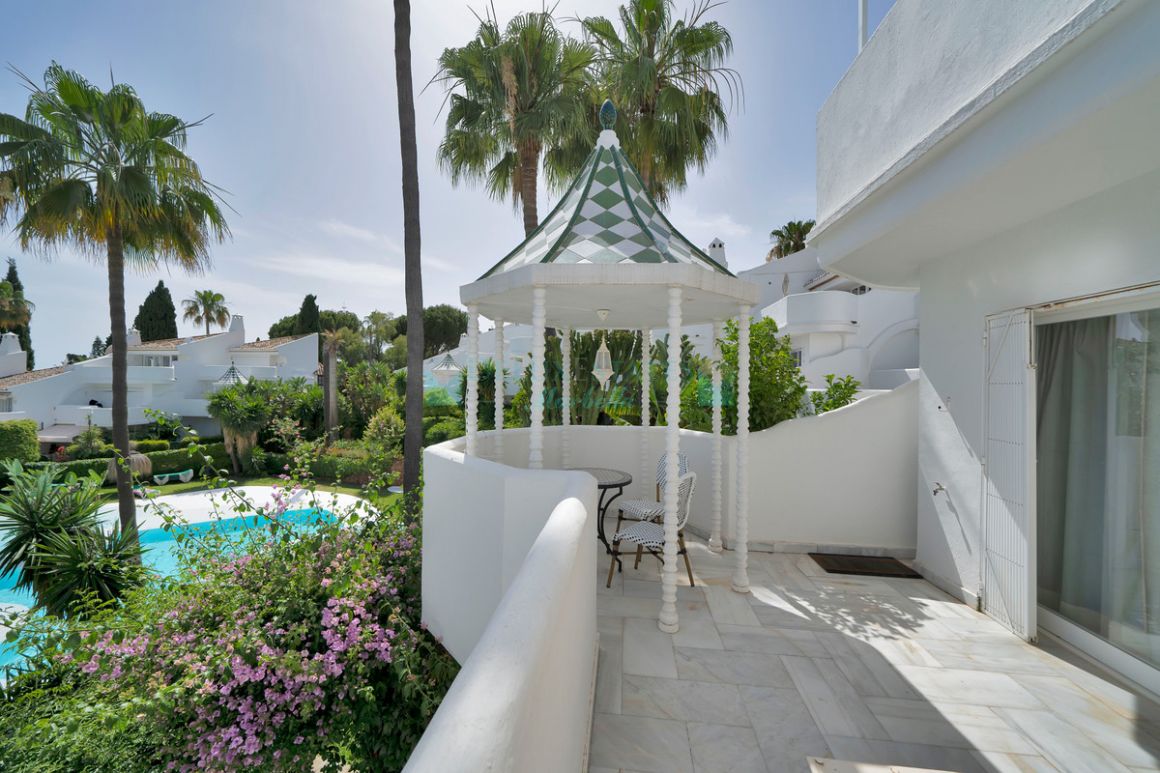 Town House for sale in Marbella Golden Mile