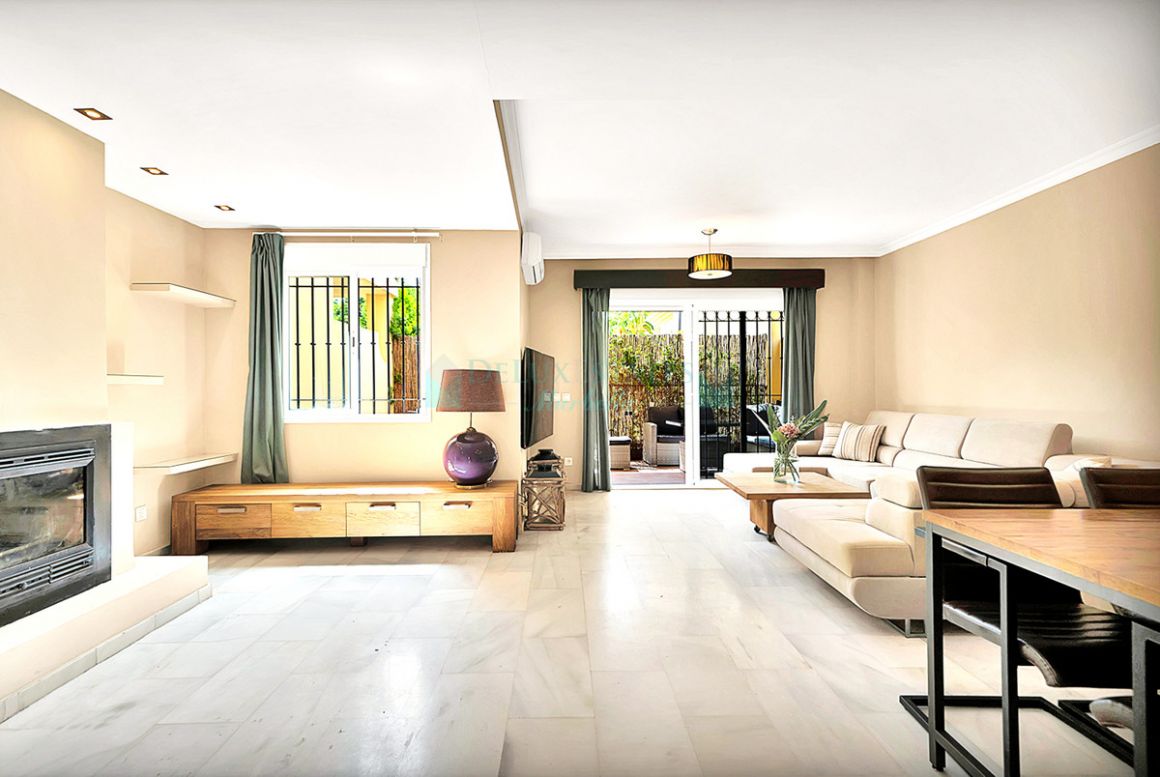 Semi Detached Villa for rent in San Pedro de Alcantara