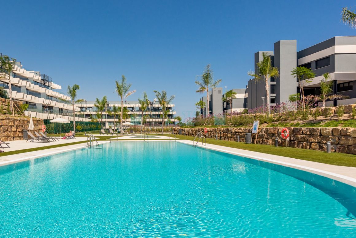Ground Floor Apartment for sale in Selwo, Estepona