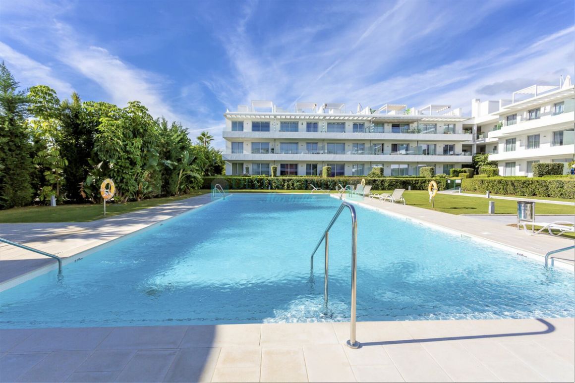 Penthouse for rent in Estepona