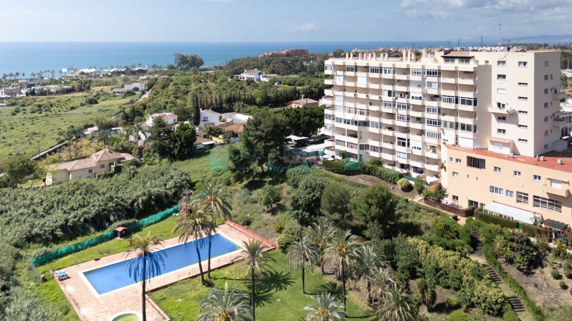 Penthouse for sale in Estepona