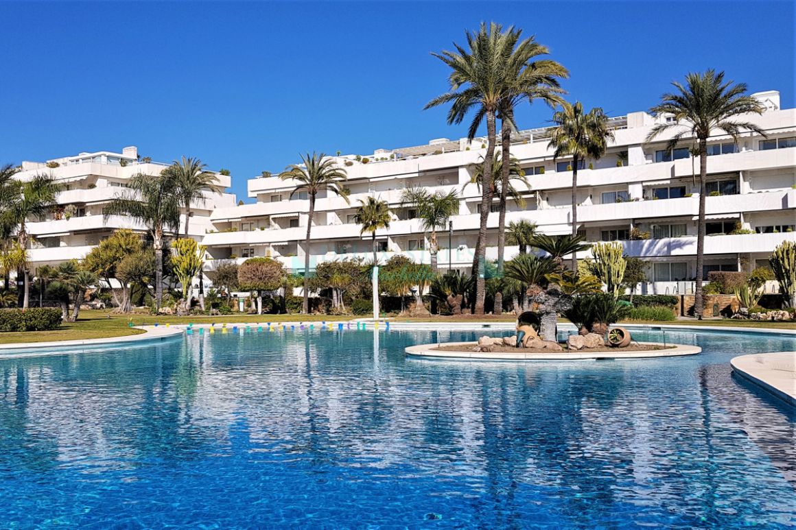 Apartment for sale in Marbella - Puerto Banus