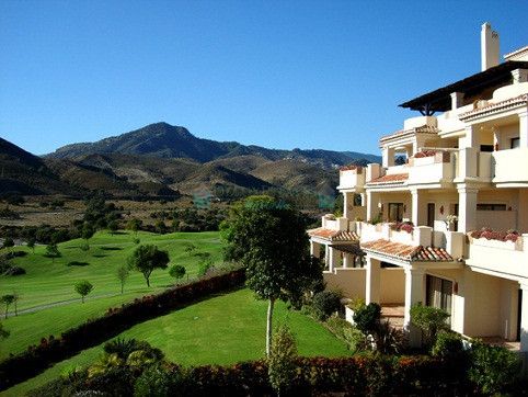 Penthouse for rent in Benahavis