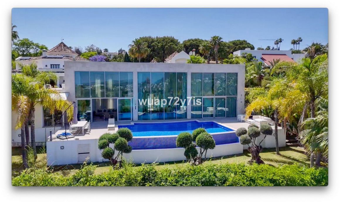 Villa in Benahavis