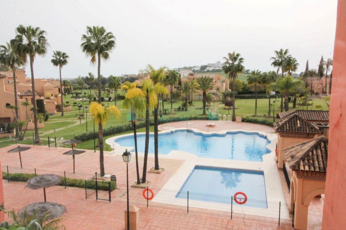 Hotel for sale in Atalaya, Estepona