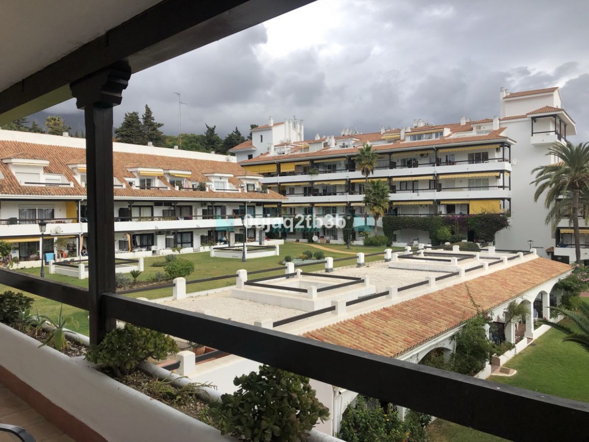 Apartment for sale in Marbella Golden Mile