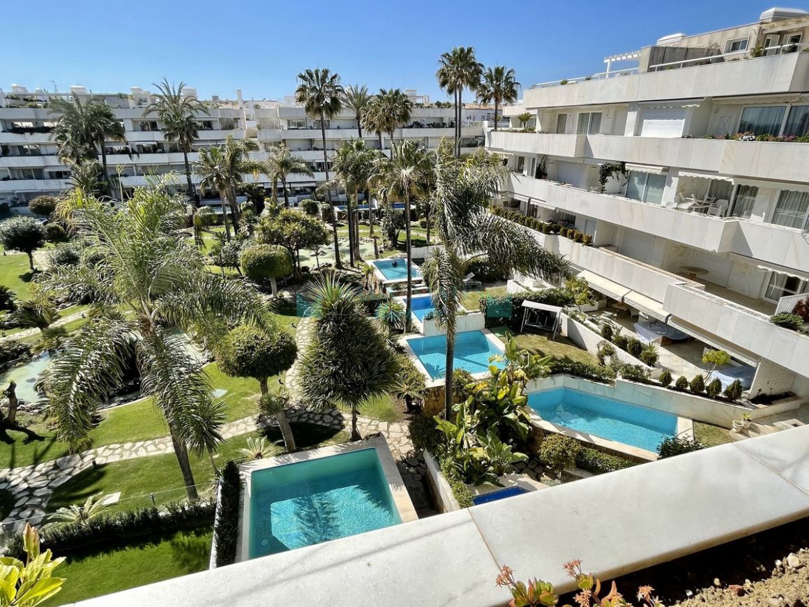 Apartment for rent in Marbella - Puerto Banus
