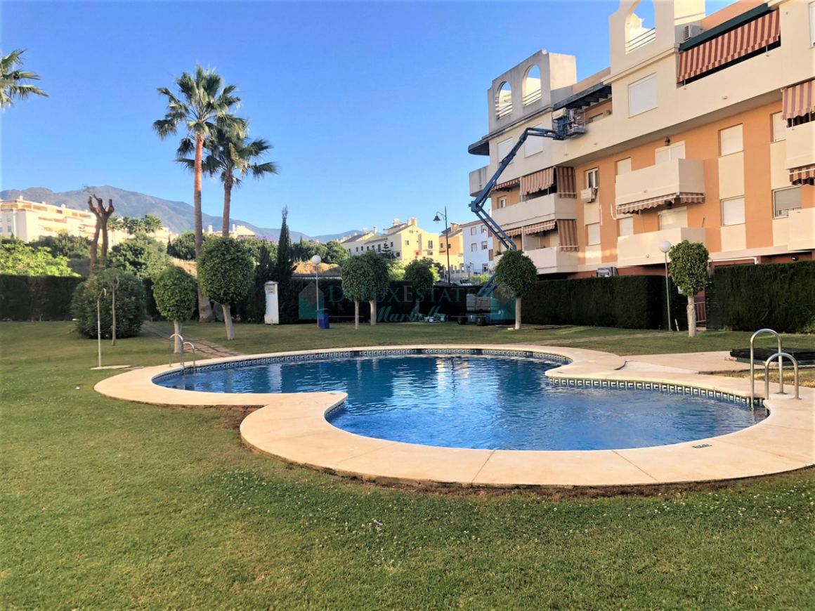 Apartment for sale in Estepona