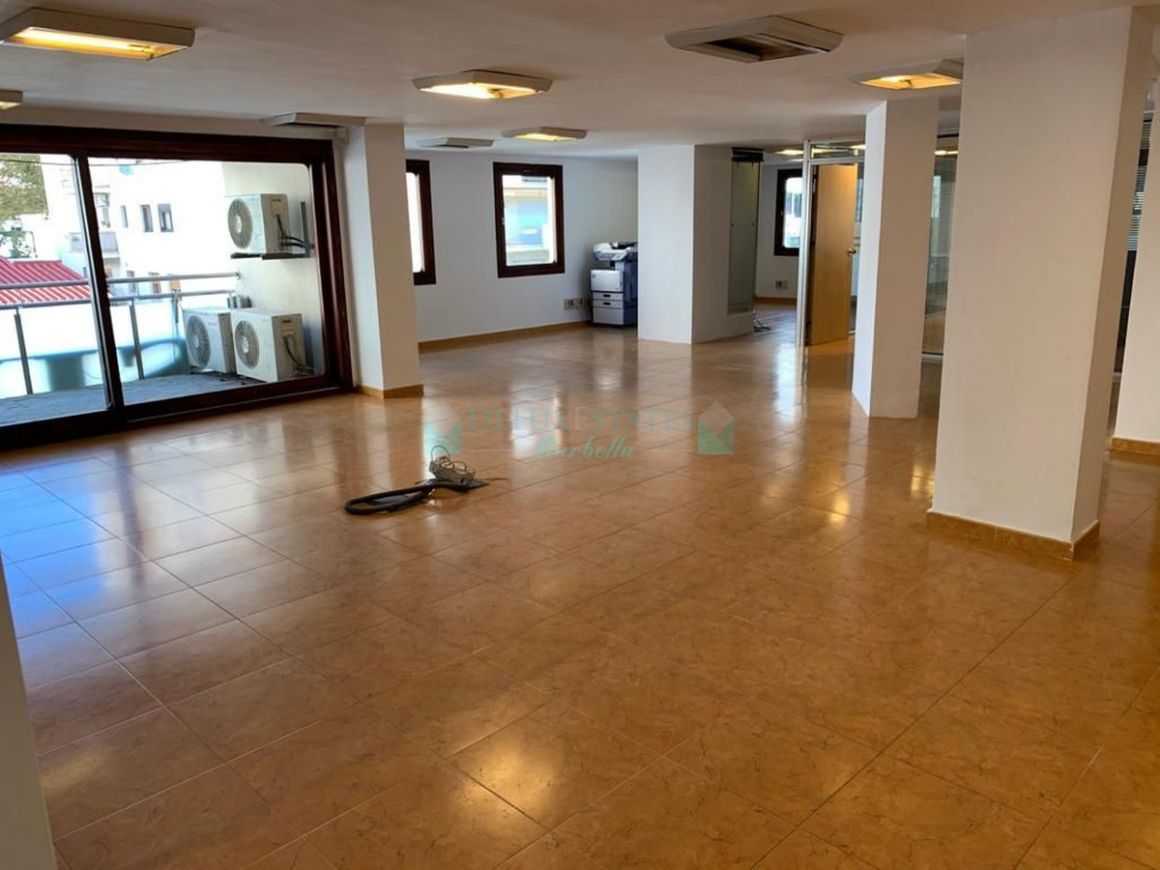 Office for sale in Marbella