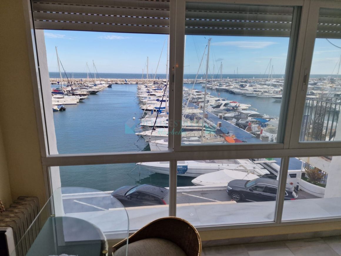 Penthouse for sale in Marbella - Puerto Banus