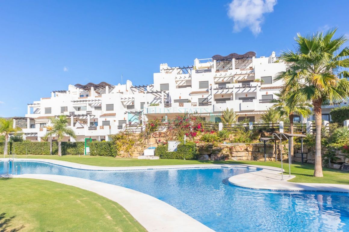 Ground Floor Apartment for sale in Estepona