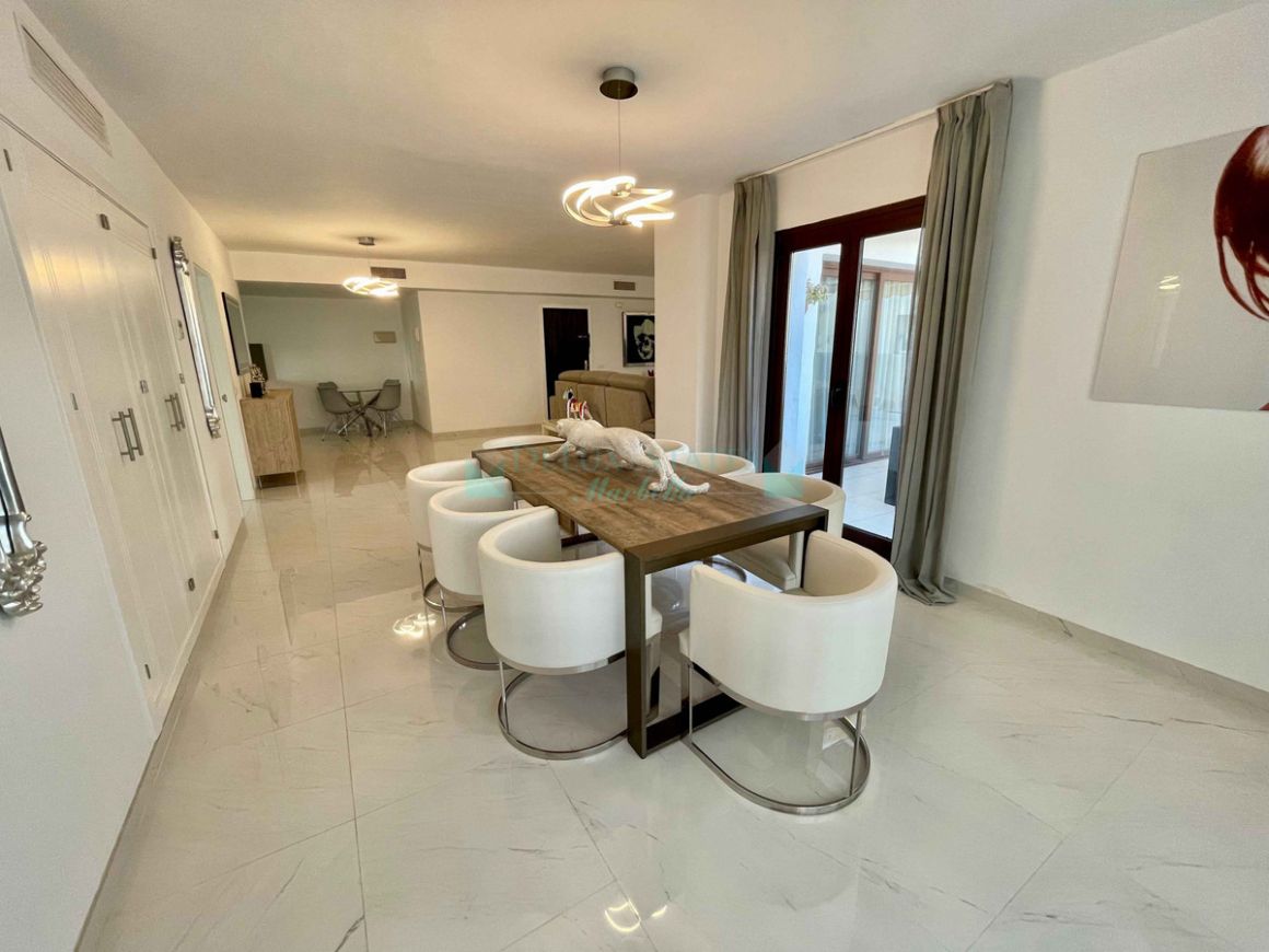 Apartment for sale in Marbella - Puerto Banus