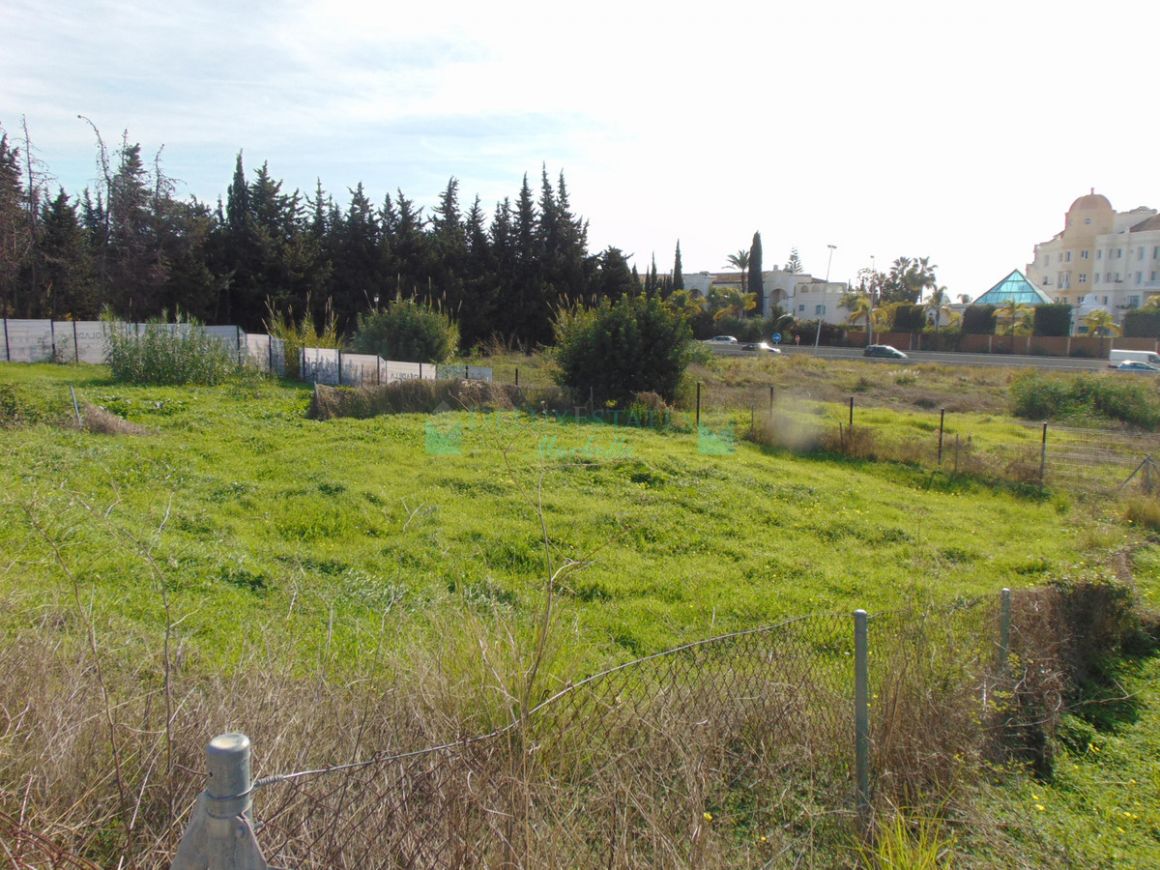 Residential Plot for sale in Estepona