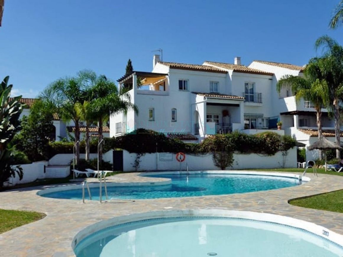 Apartamento Planta Baja en venta en New Golden Mile, Estepona
