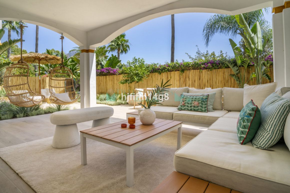 Ground Floor Apartment for sale in Nueva Andalucia