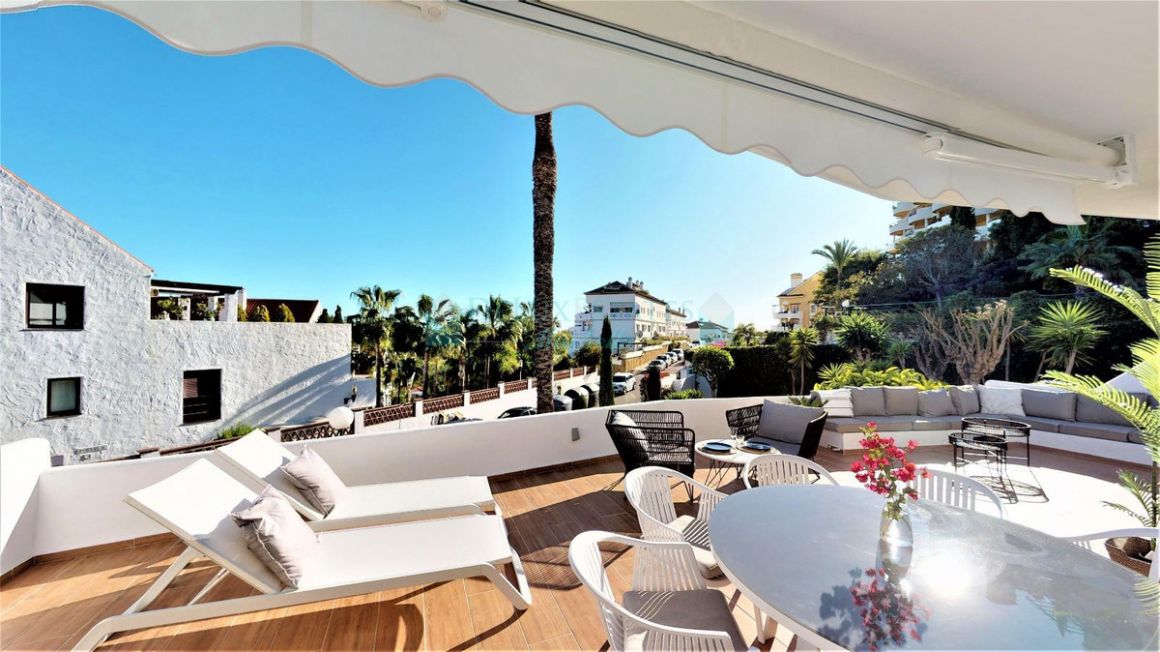 Apartment for sale in Nueva Andalucia
