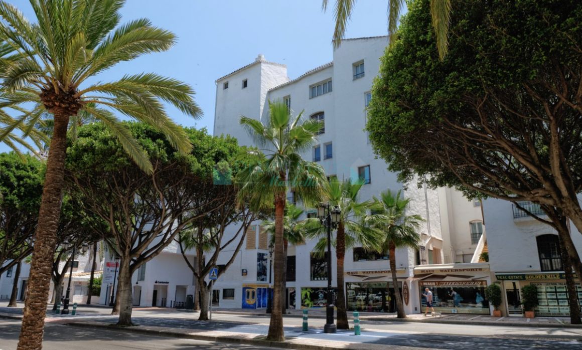 Apartment for sale in Marbella - Puerto Banus