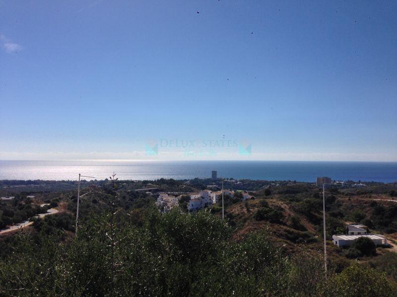 Residential Plot for sale in Los Altos de los Monteros, Marbella East
