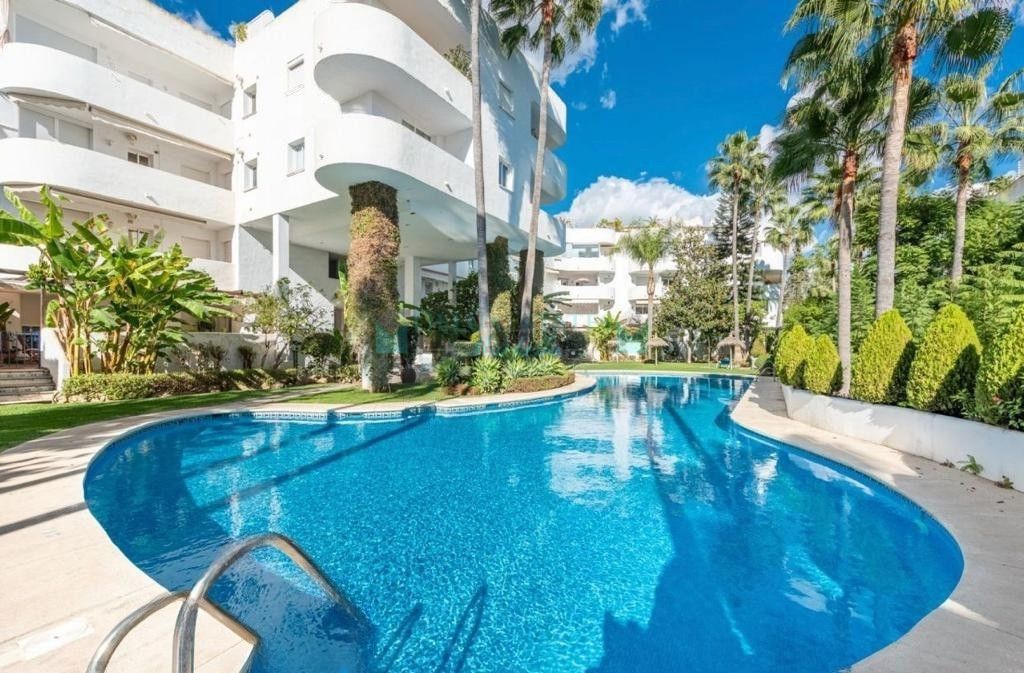 Apartamento en alquiler en Marbella Golden Mile