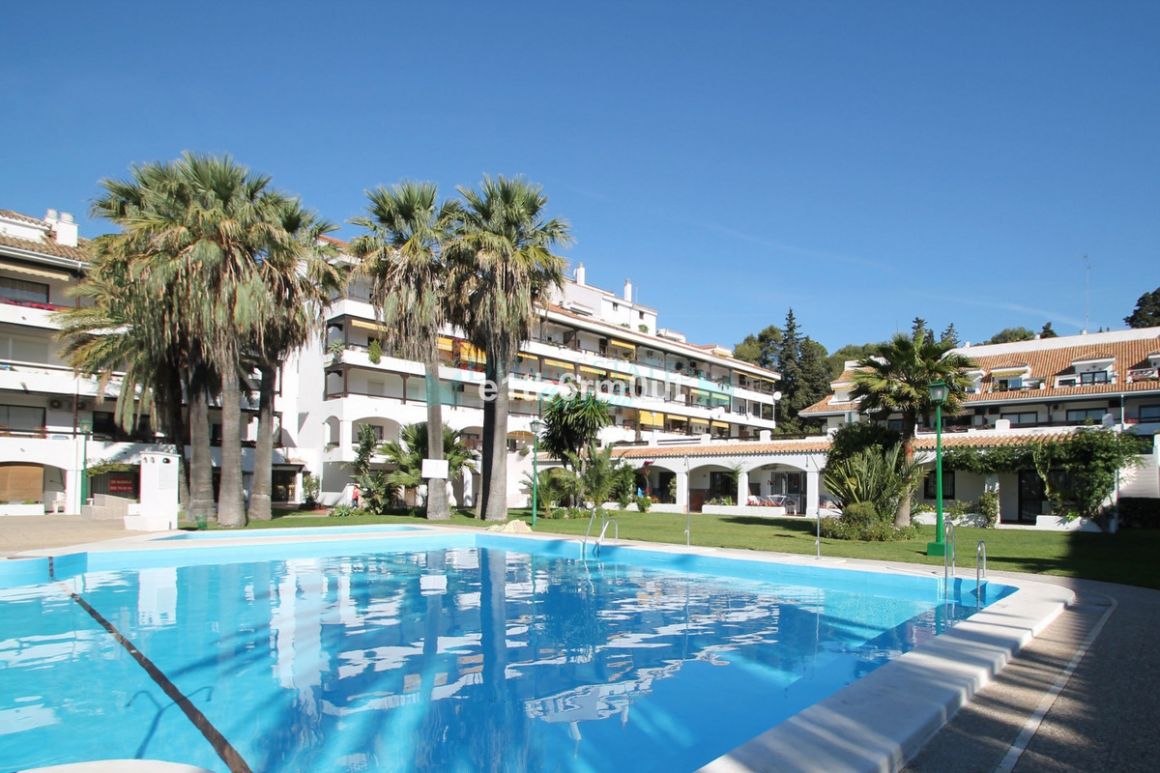 Ground Floor Apartment for sale in Marbella Golden Mile