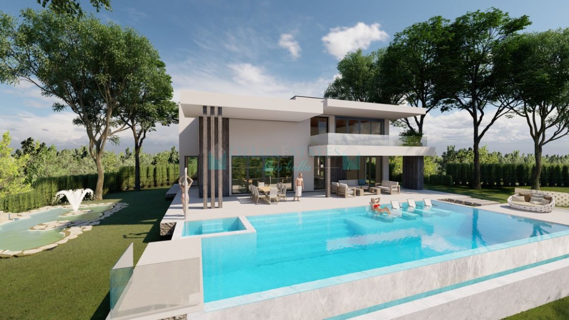 Villa for sale in Elviria, Marbella East