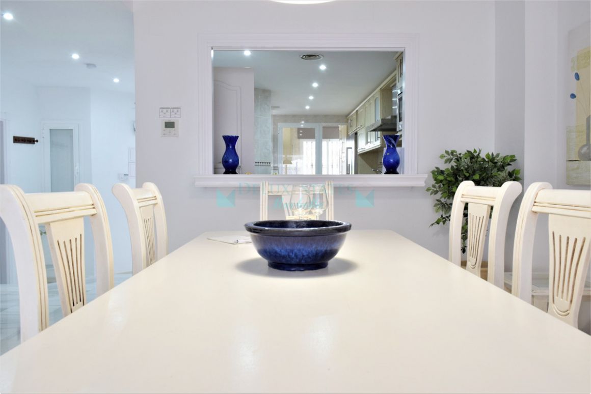 Town House for rent in Nueva Andalucia