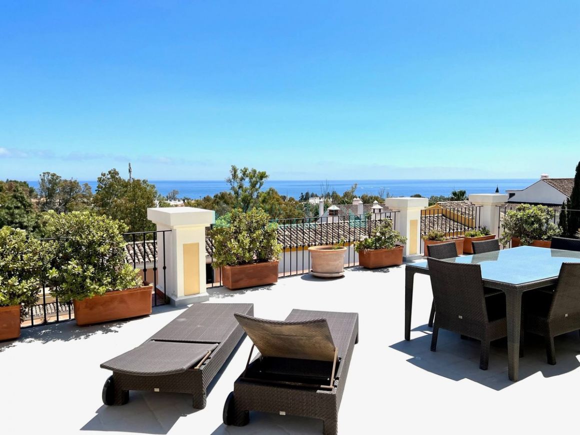 Semi Detached Villa for sale in Marbella Golden Mile