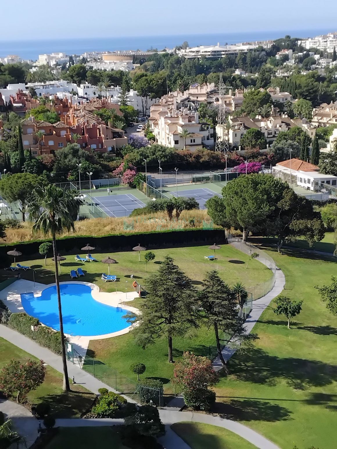 Apartment for sale in Nueva Andalucia