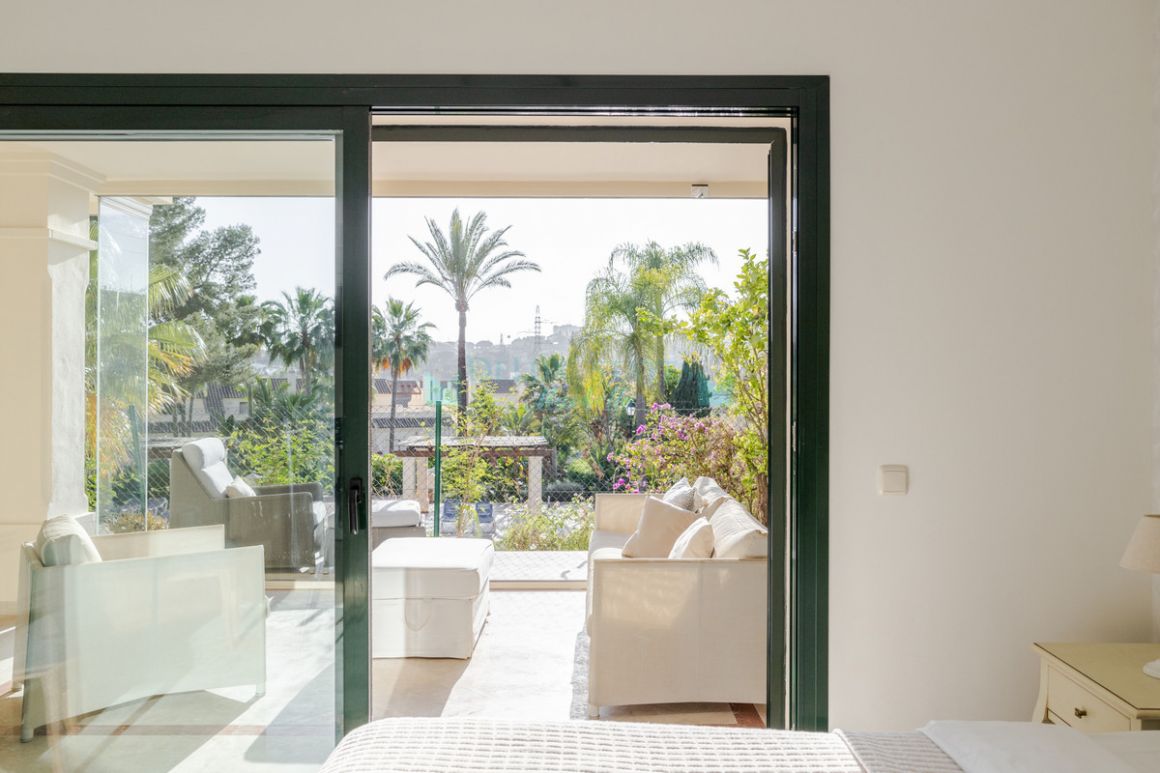 Ground Floor Apartment for sale in Nueva Andalucia