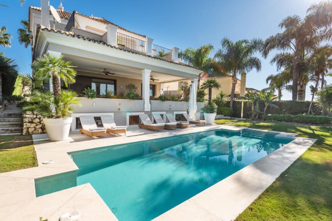 Villa for rent in Nueva Andalucia