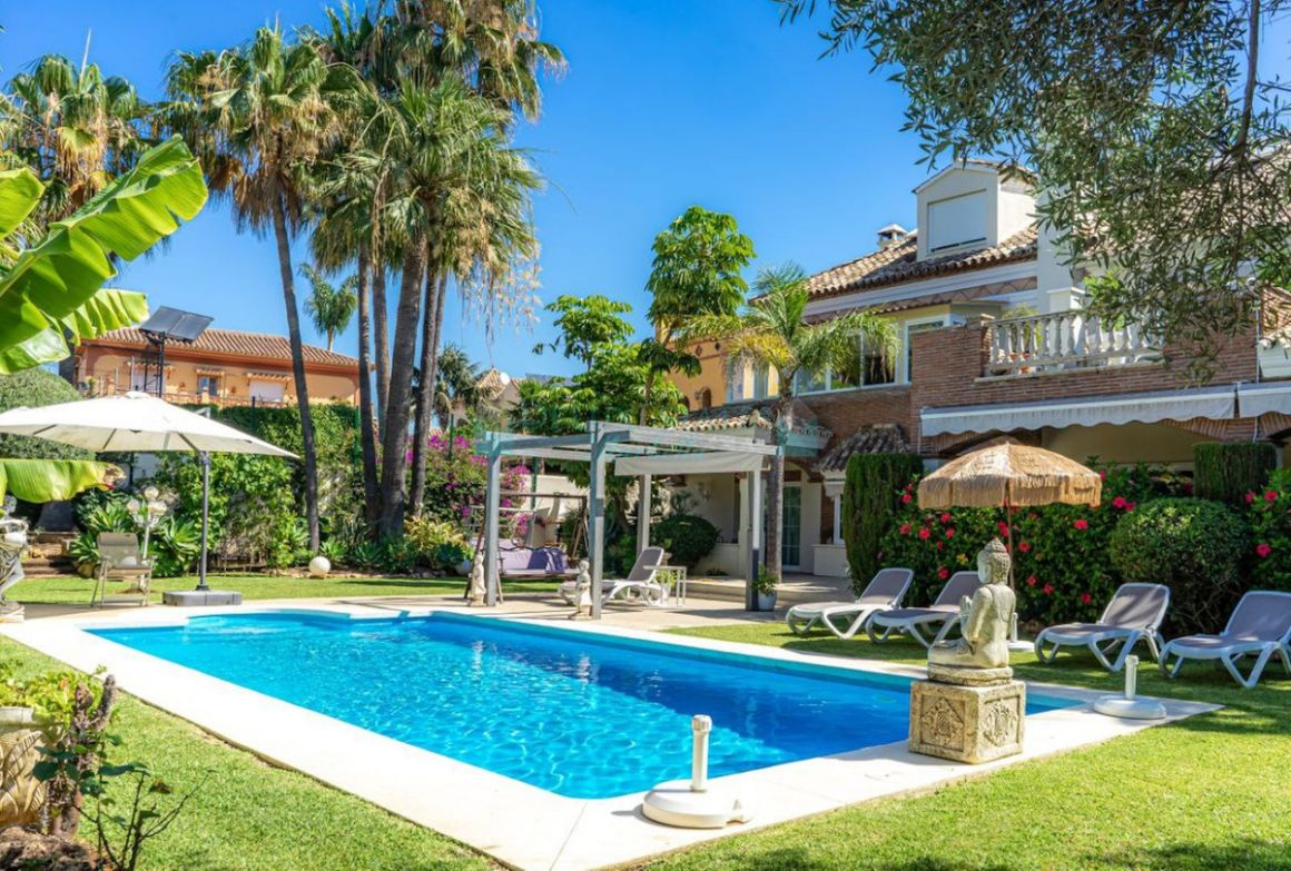 Villa en alquiler en San Pedro de Alcantara