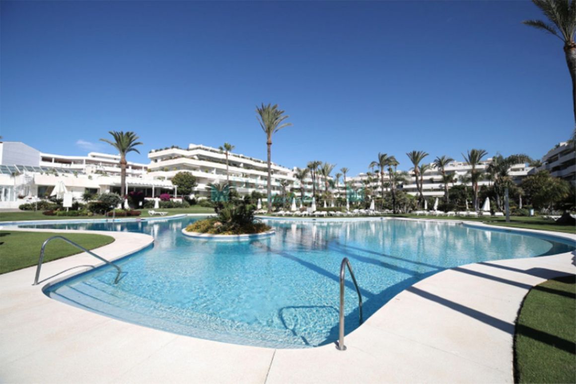 Ground Floor Apartment for rent in Marbella - Puerto Banus