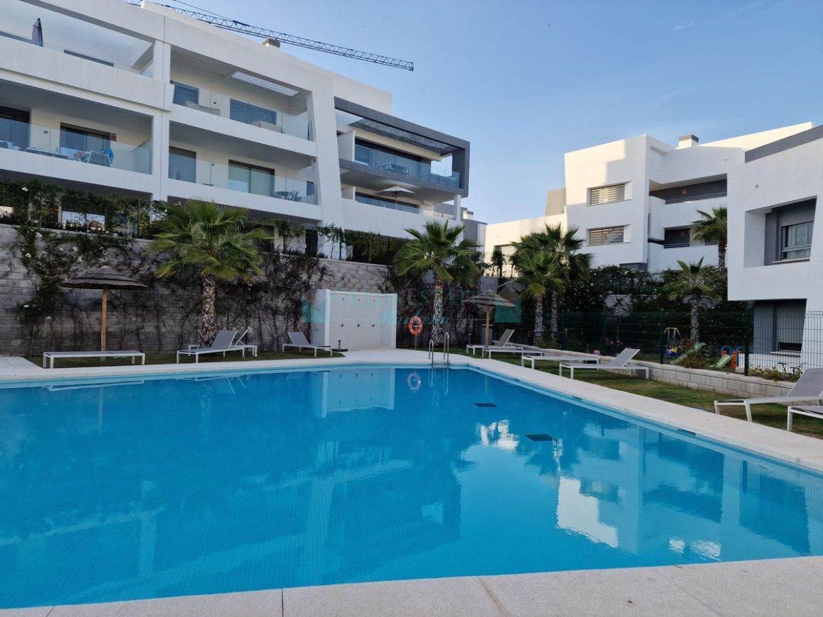 Penthouse for rent in Selwo, Estepona
