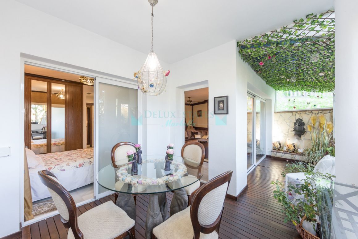 Ground Floor Apartment for sale in Marbella - Puerto Banus