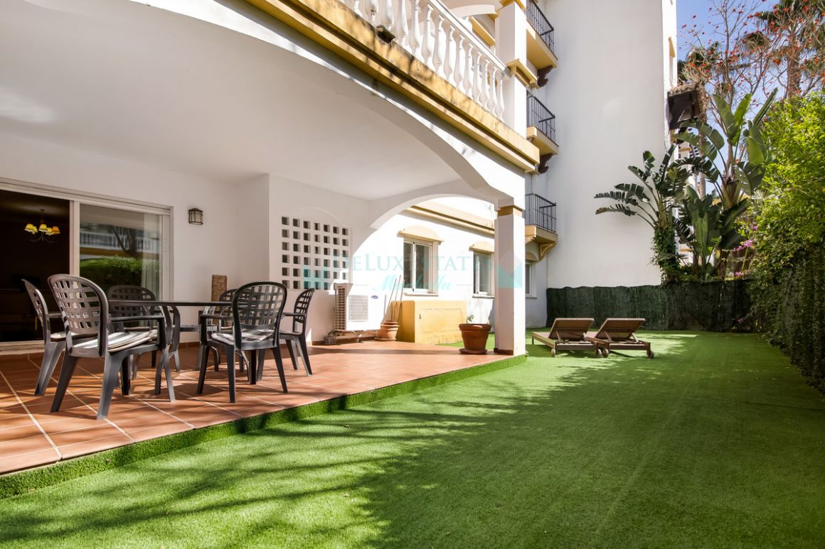 Ground Floor Apartment for sale in Marbella - Puerto Banus